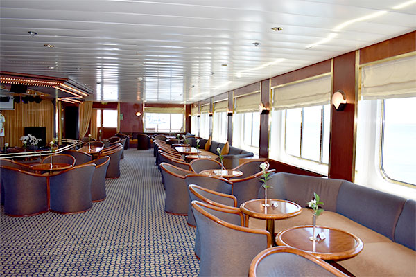 Aft Observation Lounge