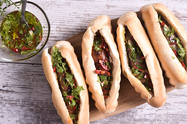 Choripan with chimichurri