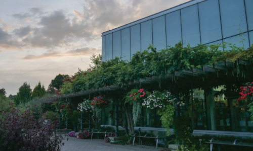 Toronto Botanical Garden exterior